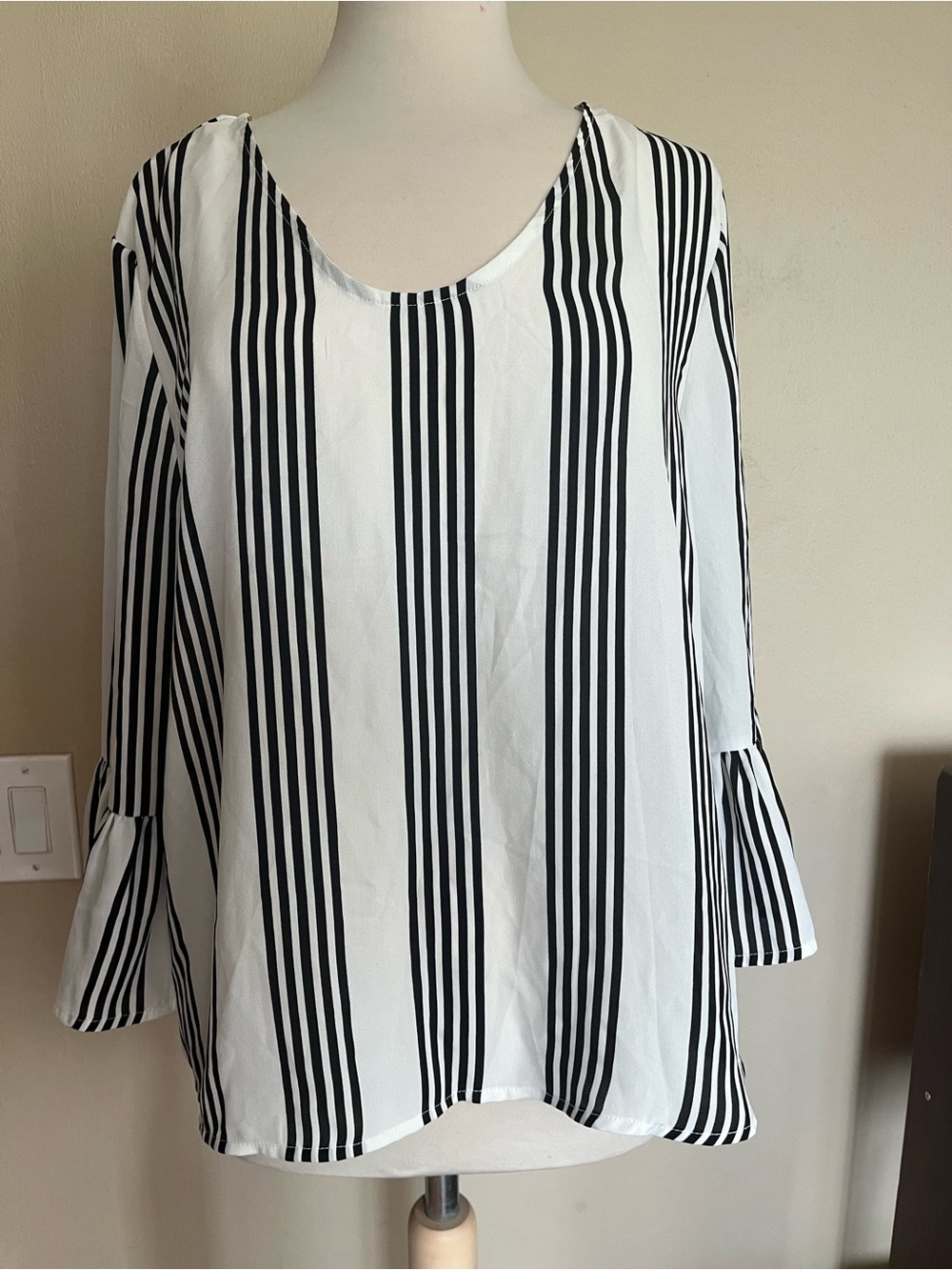 Striped Scoop Neck Blouse in Black & White